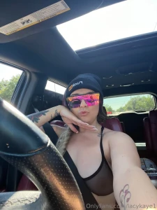 I look good on your screen imagine how good i d feel