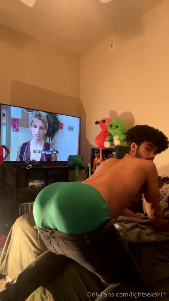 Lightsexskin part 22 