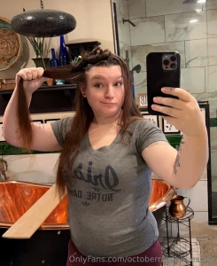 About to travel lookin like medusa road trip