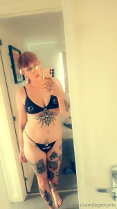 Fully recovered from my sunburn and sun stroke now i m in desperate