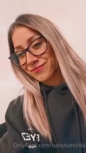 It s a good sunday i ve got lots of hot things and specials for the