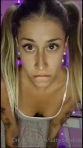 Hey bb i wish you a nice wednesday with my sexy dance espero que te