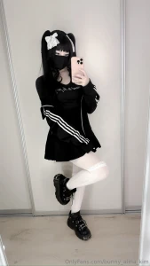 Dm me if u think u can handle my dark side 0 0