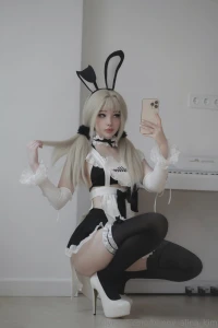 I hope you don t mind if i sit here