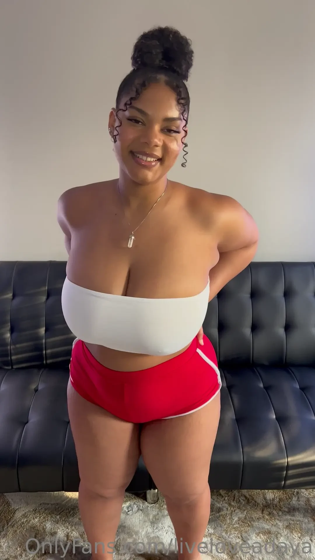 You like my outfit i took it off 