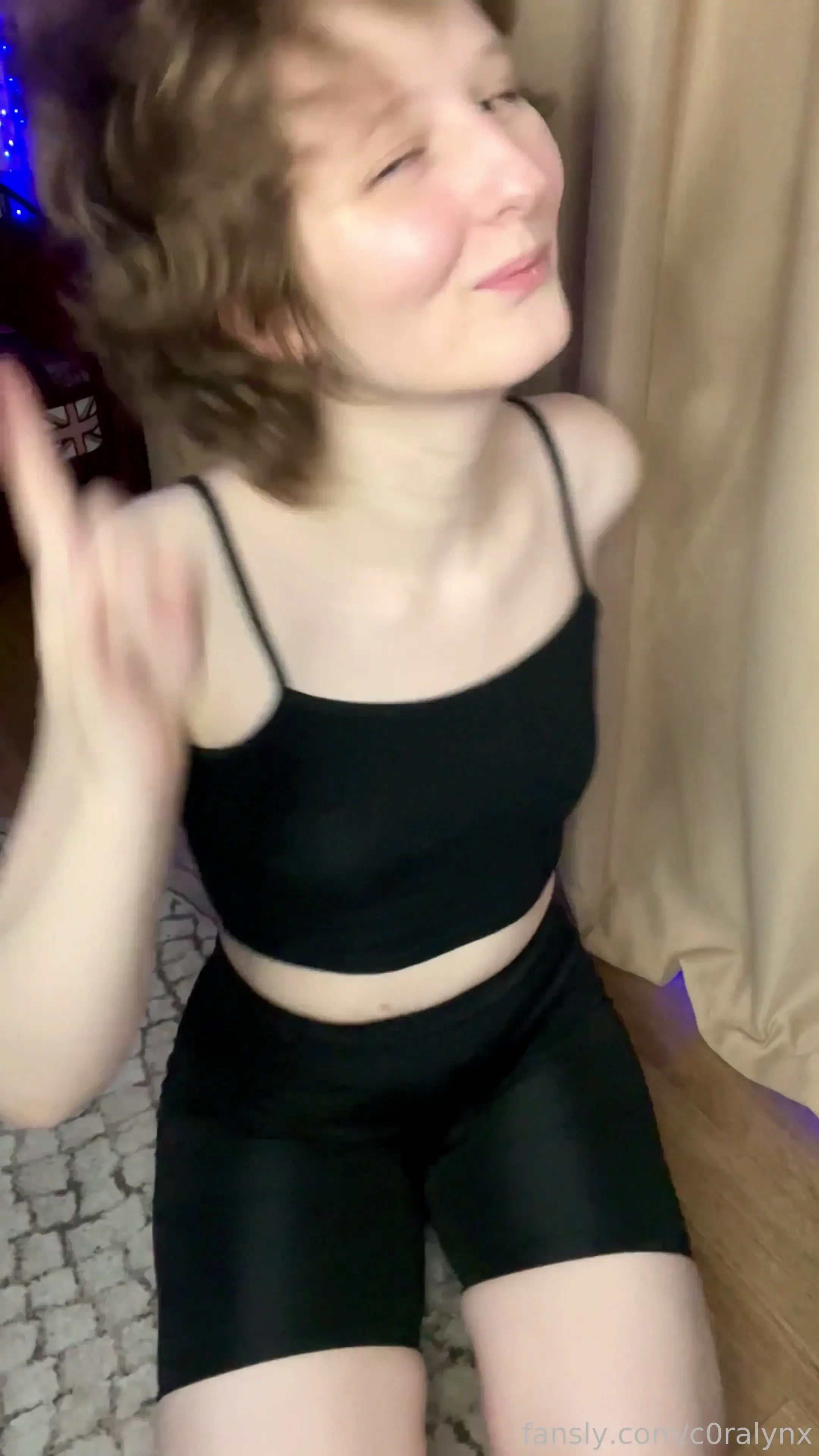 Hey loves just wanted to share this little video of me vibing to some 