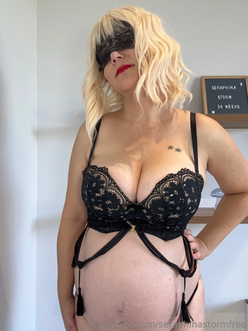 Another day of trying on pre-pregnancy lingerie this one has tassels 