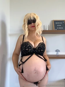 Another day of trying on pre-pregnancy lingerie this one has tassels part 3