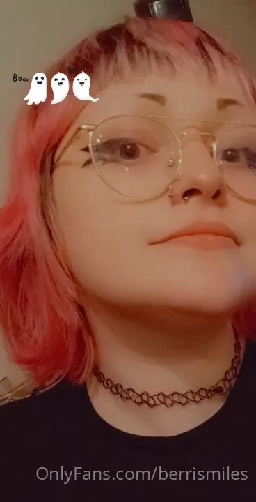 Took some cute photos out by the river today with my witches up next 