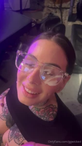 Let me bust on your face next