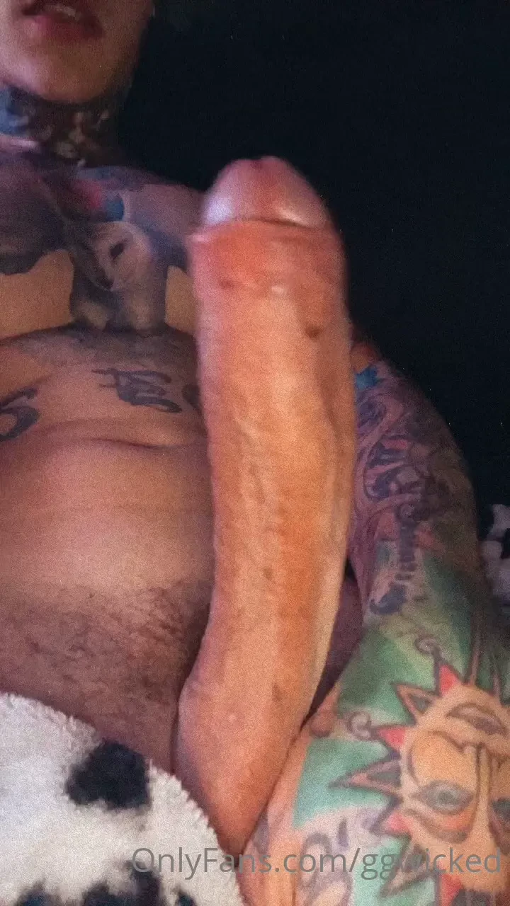 Would you suck n fuck on me after coming home all sweaty from 