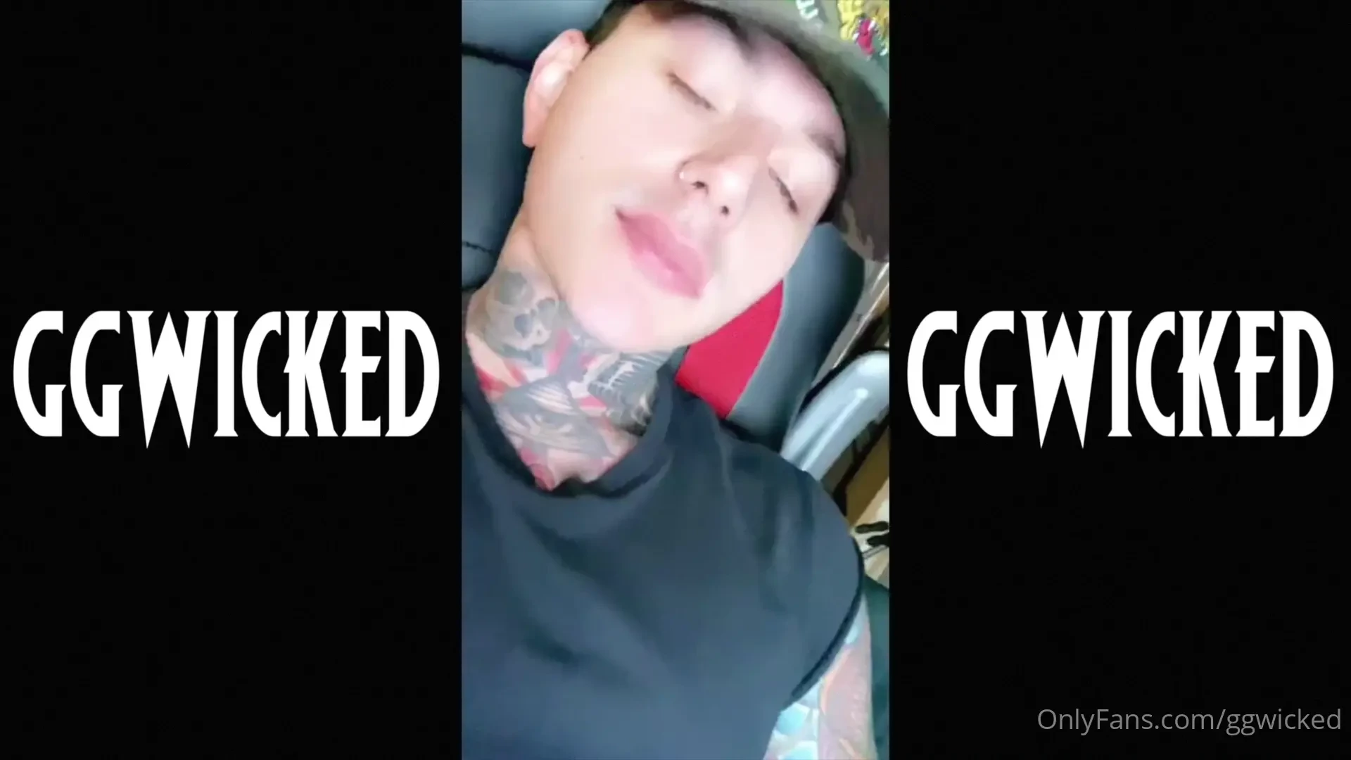 Cock ass dirty talk drop a comment guessing how big my cock is 