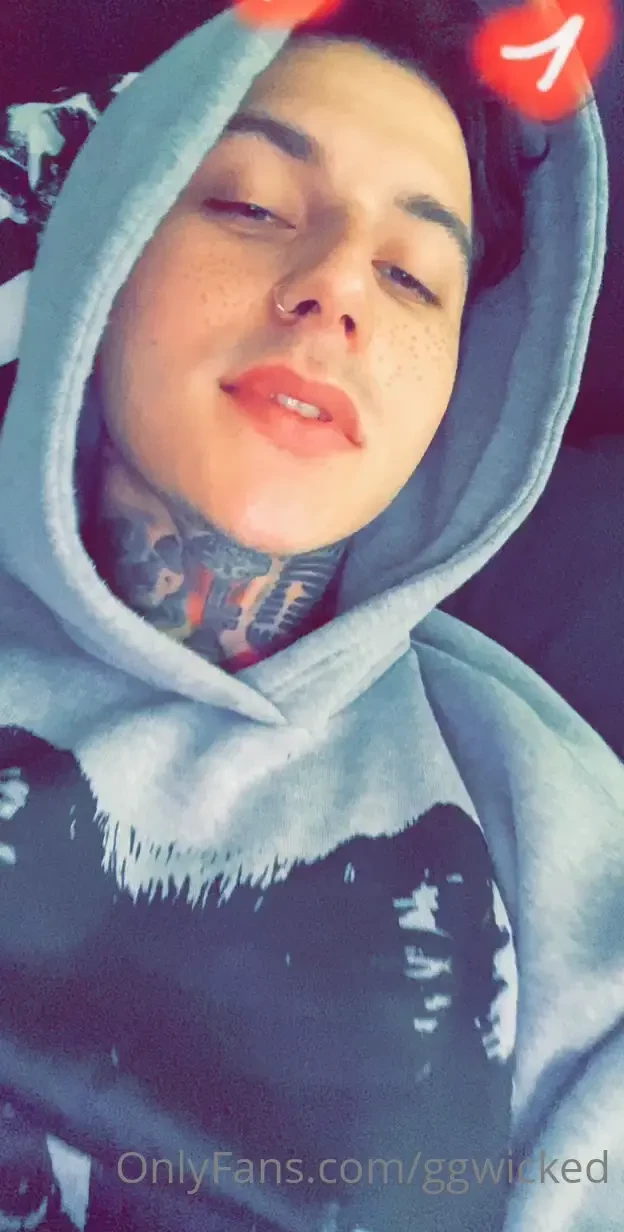 Waking up from a nap as me be like swipe for the video amp comment if 