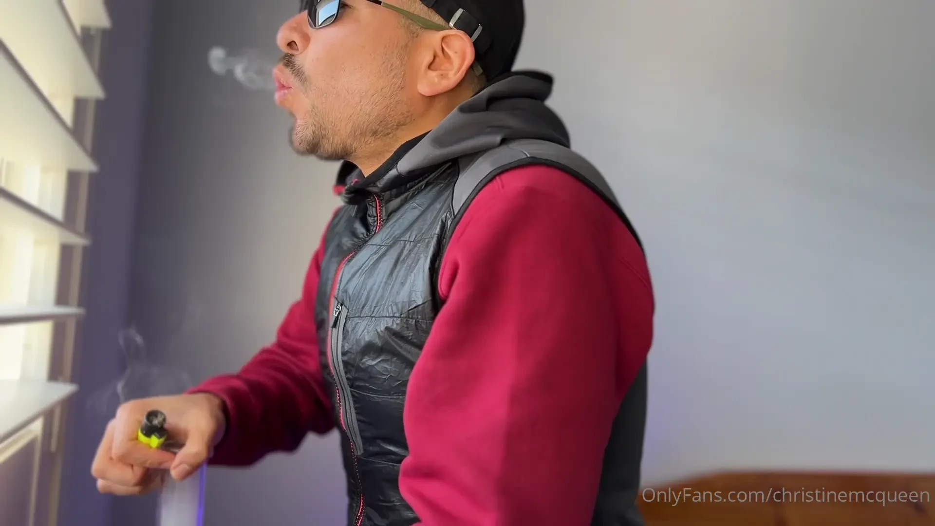 Preview parallaxxx feeling stressed let dr mcqueen help 