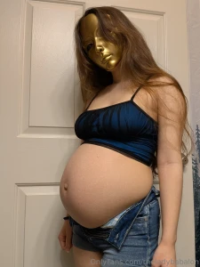 Used to be one of my favorite outfits haha part 2