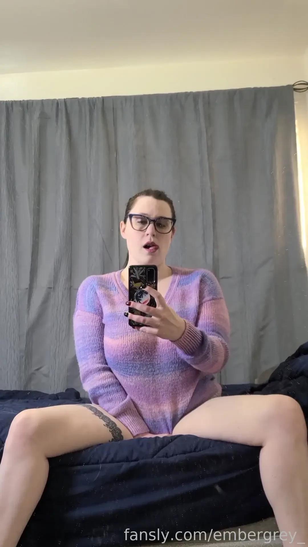 Do you like my new sweater hugeboobs hugetits bigboobs pale softgirl 