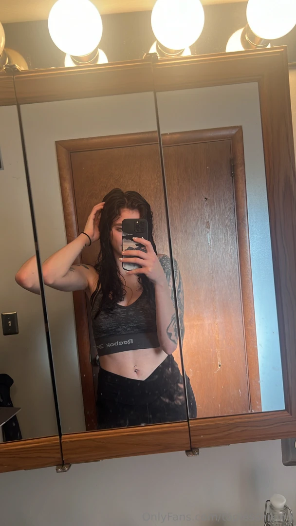 It s ass thursday babe and you already know i had to show off my best 