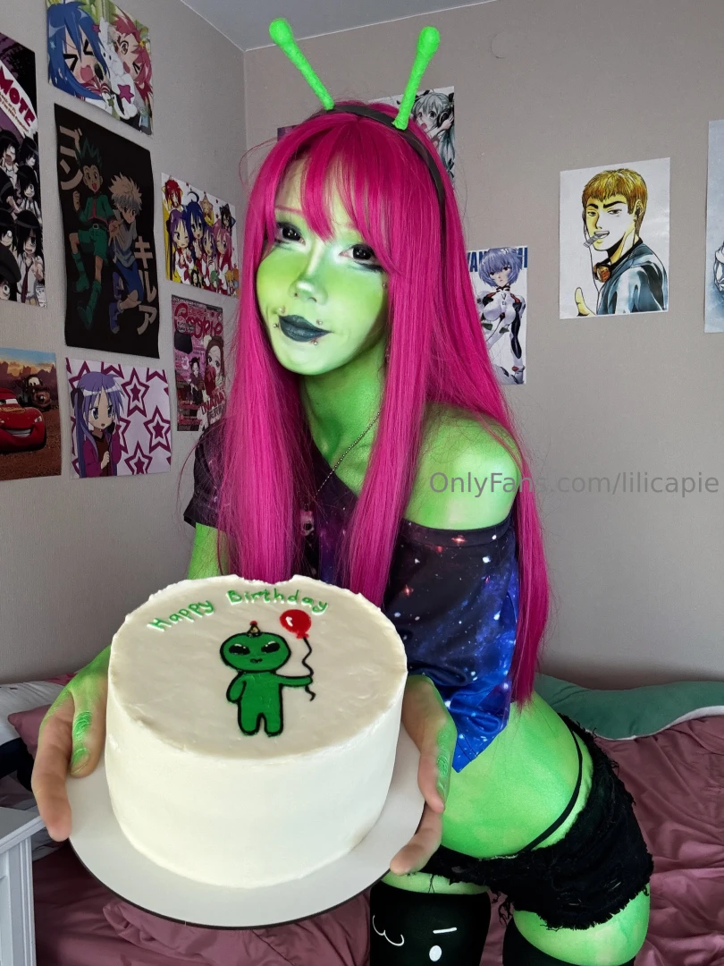 Its my birthday todayyy ___ and i just wanted to say something real part 1 