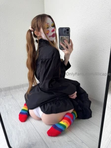 Do u like it better with or without heels - - part 2