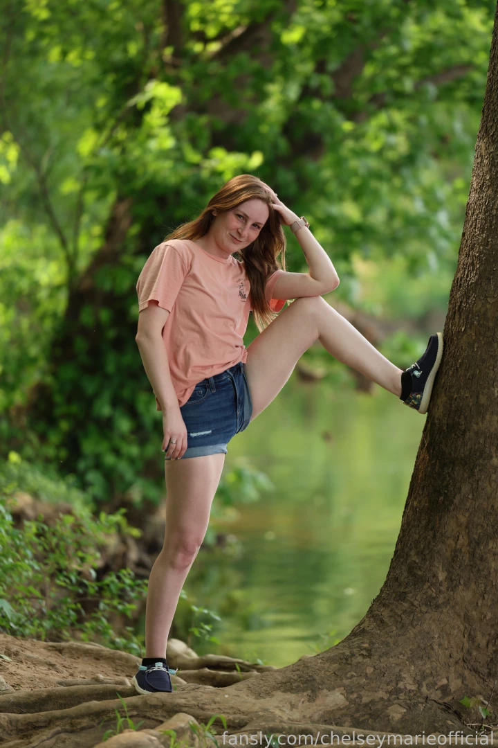 Hey there just out enjoying the sunshine and some quiet time in nature part 2 