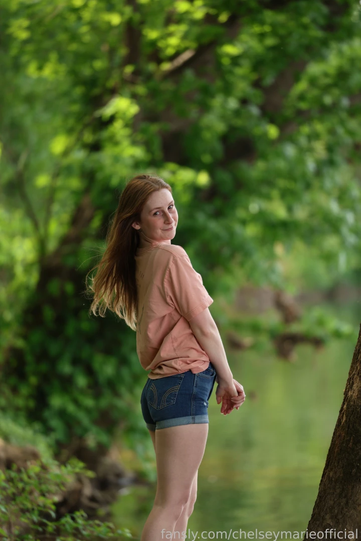 Hey there just out enjoying the sunshine and some quiet time in nature part 8 