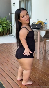 Hit to slap let s see how many slaps this butt can handle