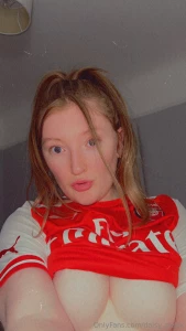 I hope my football team win tonight dm me and i will send you a sexy