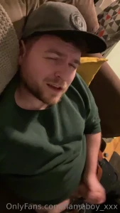 Danger-wanking in the dms last night one of my instagram friends got