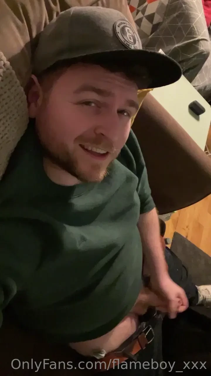 Danger-wanking in the dms last night one of my instagram friends got part 1 