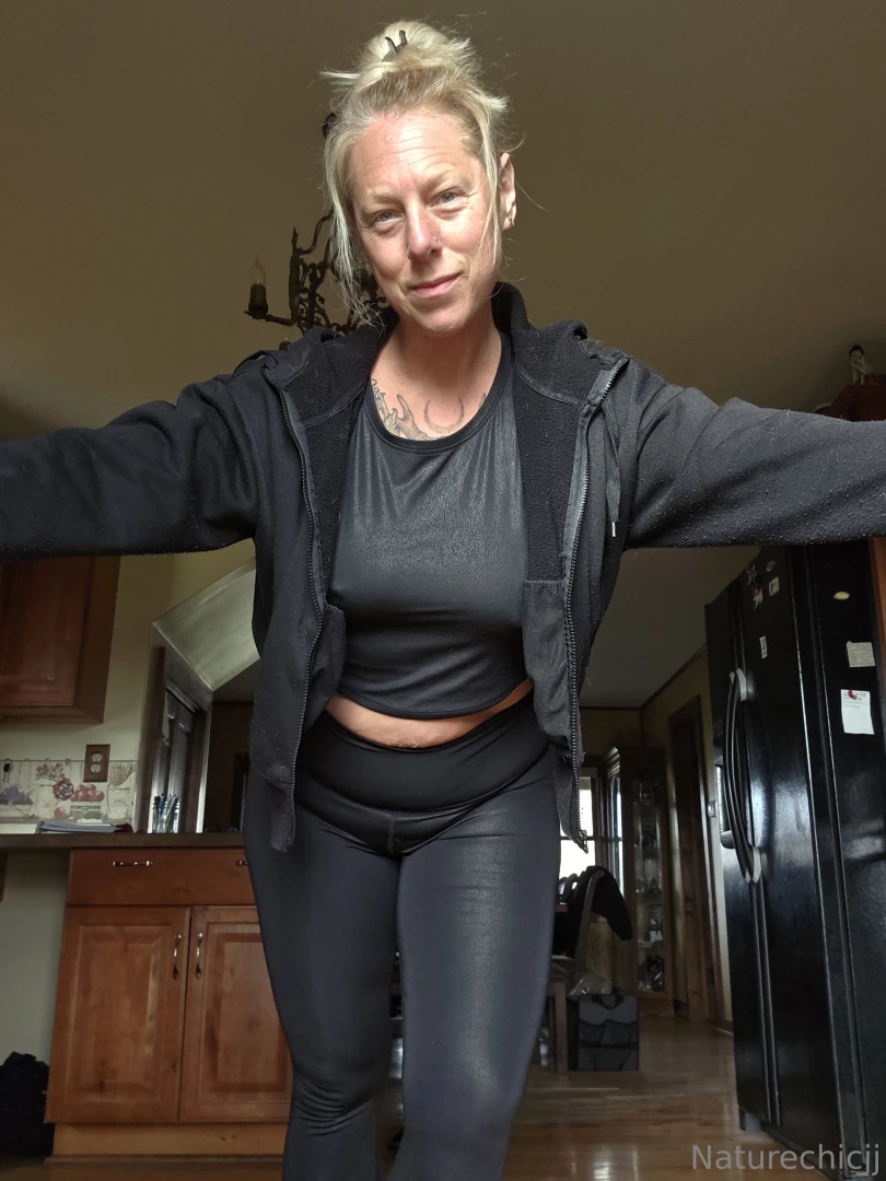 Happy humpday hope you have a great day 