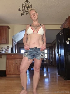 Titty tuesday part 1458