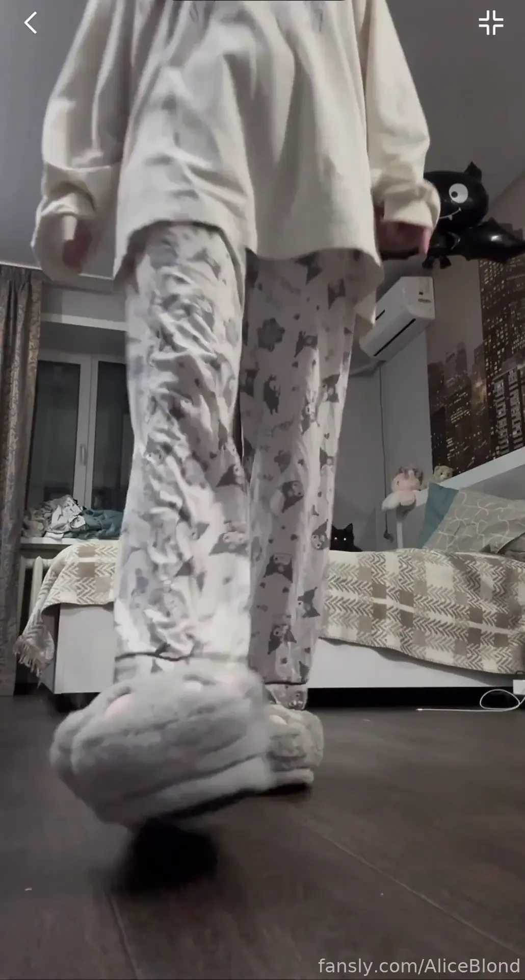 And whose side are you on cuties or bitches girlnextdoor barelylegal 