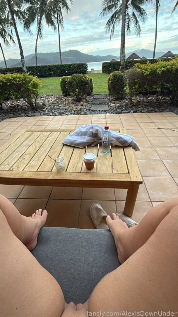 Enjoying the view feet fyp publicflashing pussy exhibitionist toes 