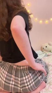 Someee teasingggg humping and rubbing videosss