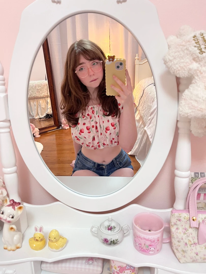 Good morninggggg everyoneee do u guysss likesss my outfittt part 6 