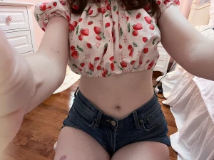 Good morninggggg everyoneee do u guysss likesss my outfittt part 1