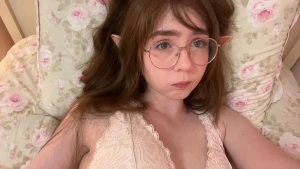 I got cuteee elf ears and toook photos part 5