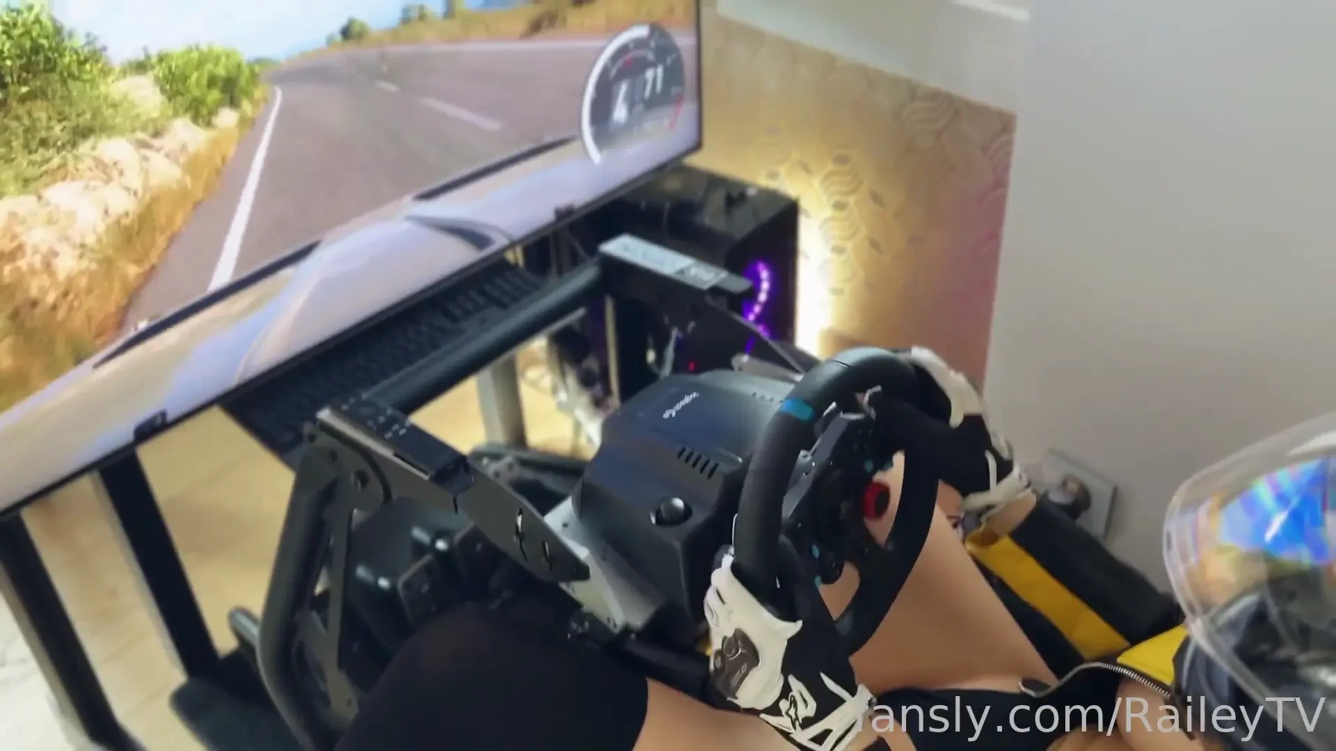 This this how you play video games fyp 