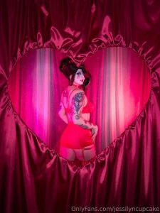 Old habits die hard i can t ever resist turning into my favorite lady part 7