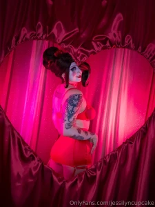 Old habits die hard i can t ever resist turning into my favorite lady part 8