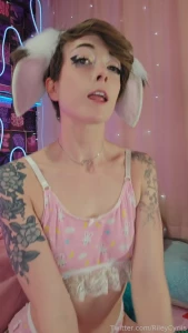 I want your dick in my mouth i m going live 5-10pm est