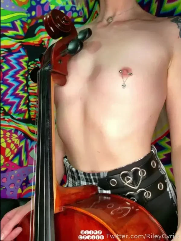 Slideshow time i m high key jealous of lindsay stirling but what else 