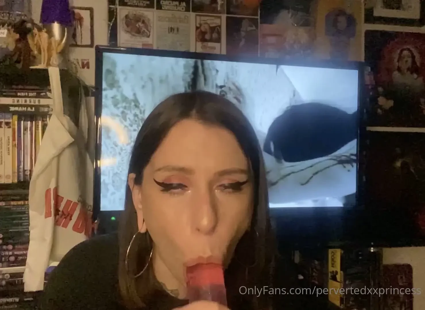 Pov you re telling me about your weekend 