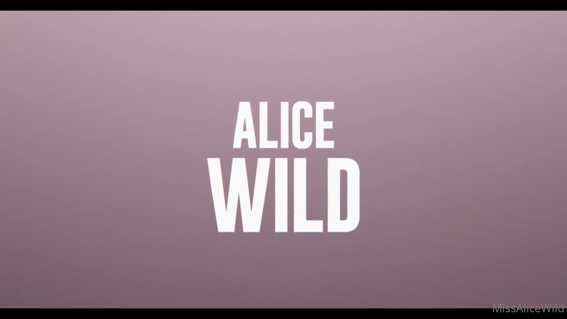 On fait une partie de billard shall we play a game of pool 