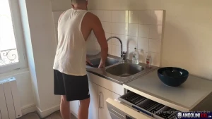 Hola hoy os traigo un video fuerte cuando estuve en lyon pude grabar