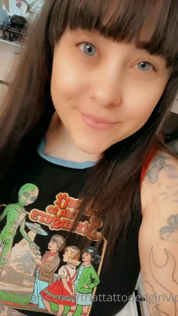 A rare sighting of no piercings and no makeup 