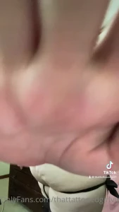 Oh heyy another tiktok but hey look i m super cute