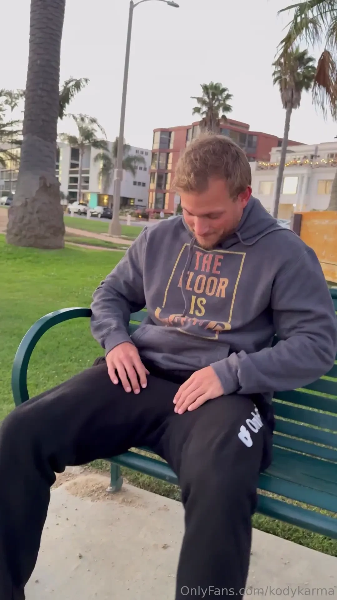 Bad pants to forget undies 