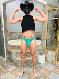 Get unready with me down to my big bulge in tight underwear part 1