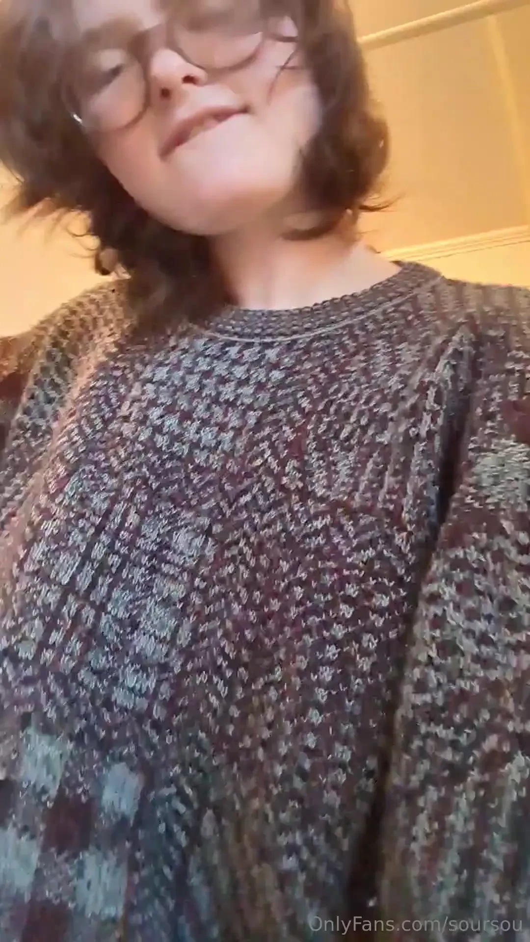 Takin dick on bathroom counter n riding cock on my bathtub part 1 